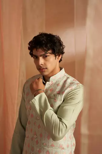 Pista festive and ceremonial wear men's ethnic printed jacket