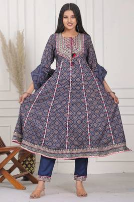 Navy blue women embroidered gold printed anarkali kurta pant with dupatta set 4