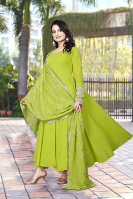 Parrot Colour Fox Georgette Fabric Gown With Dupatta And Pent 5