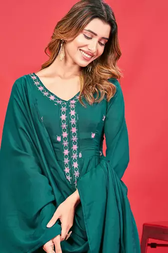 Womens Latest Pure Art Silk Embroidery Work Kurta, Pant With Dupatta Set Women Stylish Kurta Set Festival wear