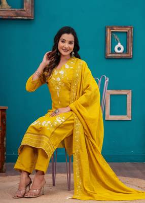 Jaipuri yellow roman silk fabric kurti pant with chanderi dupatta suit set 2