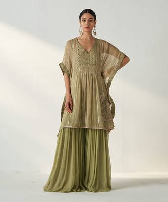 Suhana green kaftan gharara set 1