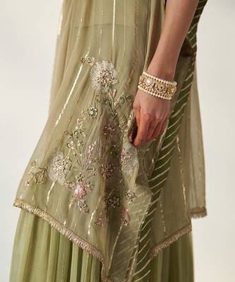 Suhana green kaftan gharara set 3