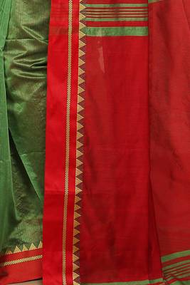 Terchi border handloom saree (Green) 4