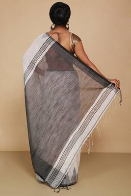 Women's Temple Boarder Silk Cotton Sarees (White) 3