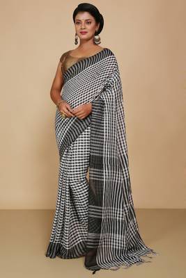Women's Handloom Cotton Saree With Blouse Piece (White Black) 1