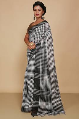 Women's Handloom Cotton Saree With Blouse Piece (White Black) 2