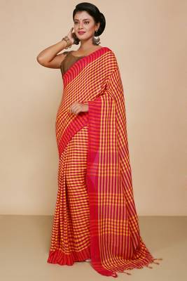 Women's Handloom Cotton Saree With Blouse Piece  (Magenda Yellow) 1