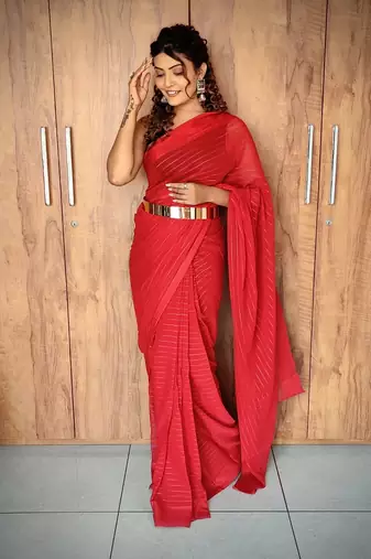 red Colour Viscos Weaving Patta Saree