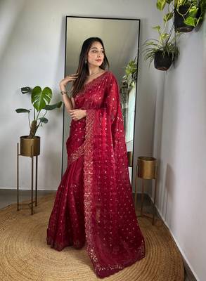 Maroon silk saree for festivals 1