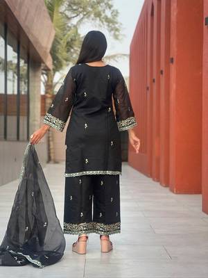 Black embroidery silk a-line kurta set 3