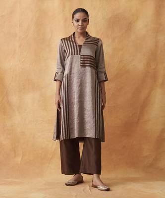 The tamra silver & brown striped silk tissue chanderi set 1