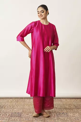The rani pink silk chanderi set