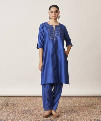 The sapphire blue & candy silk chanderi ensemble 4