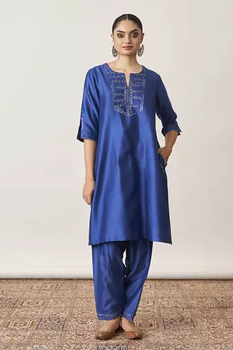 The sapphire blue & candy silk chanderi ensemble