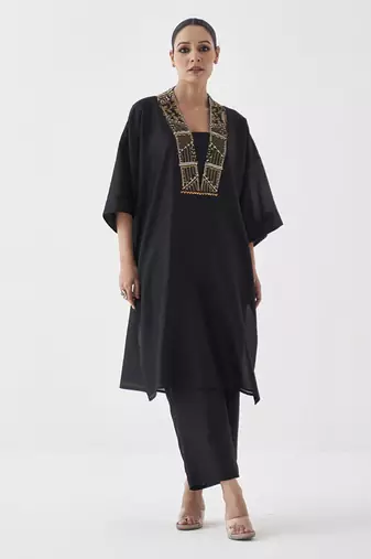 The surmayee silk chanderi ensemble with woven banarasi & handwork