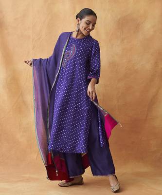 The jamunia bandhni pure gajji silk set 4