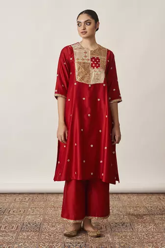 The sindoori silk chanderi & banarasi set