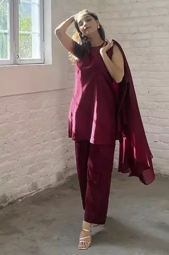 The waterfall jacket ensemble - burgundy