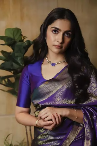 Purple silk blend sarees with blouse