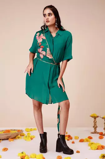 Hibiscus shoulder harness shirt dress