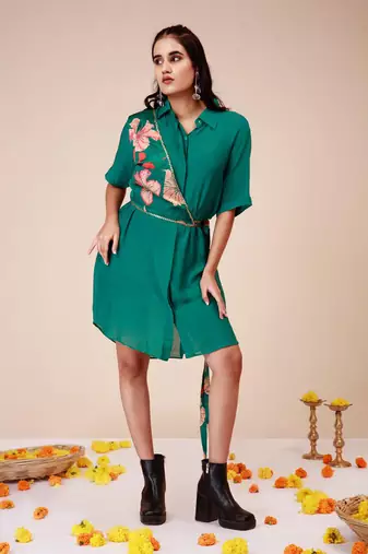 Hibiscus shoulder harness shirt dress