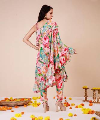 Bold floral frill set 3