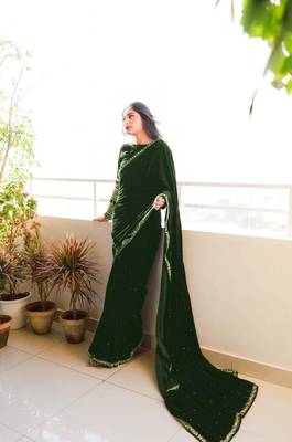  Green Velvet Sequin Embroidery Work Saree 1