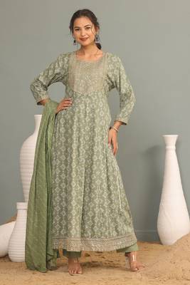 Light green women embroidered printed anarkali kurta pant with dupatta set 4