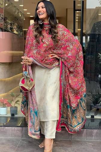 Cream cotton embroidered kurta with pant & dupatta