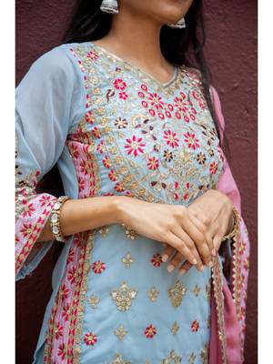 Blue faux georgette embroidered kurta with pant & duppata 2