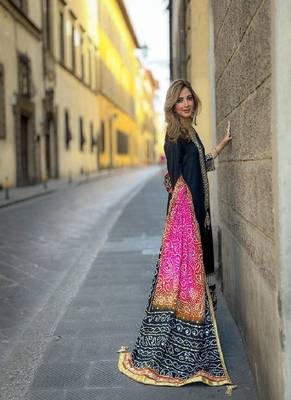 Black Georgette Kurta Pant Set for Women 4