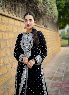 Black faux georgette embroidered kurta with pant & dupatta 3