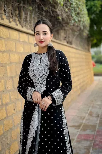 Black faux georgette embroidered kurta with pant & dupatta