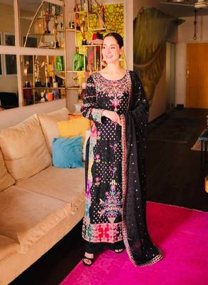 Black faux georgette embroidered kurta with pant & dupatta 1
