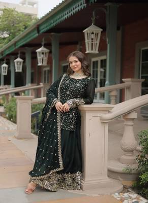 Green art silk embroidered kurta with pant & dupatta 2