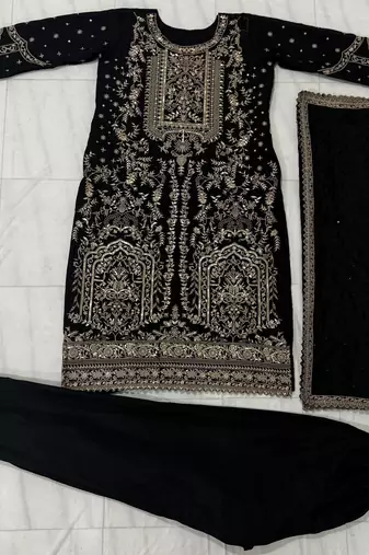 Black embroidered chinon free size pant style salwar suit