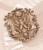 Majestic valor brooch