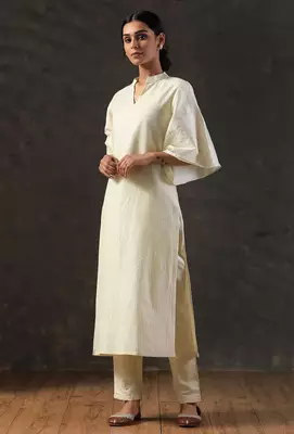 Tulip sleeve golden cream kurta 2