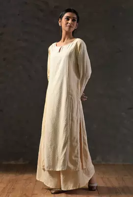 Golden sand beige color blocking kurta 3