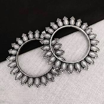 Oxidised silver kolhapuri bangles 2