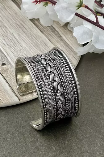 Oxidised silver bangles combo set