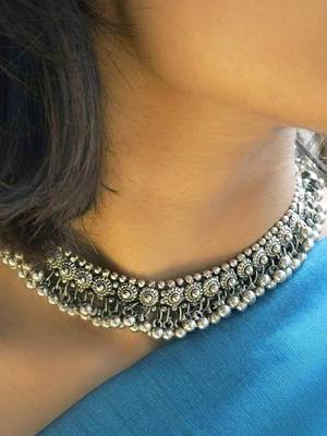 Oxidised choker with ghungroo design 1