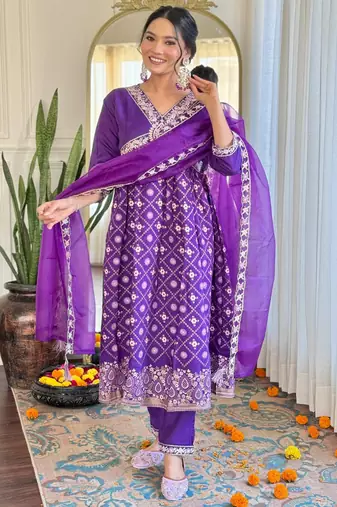 Violet chanderi silk heavy thread embroidery work with foil print kurta pant set