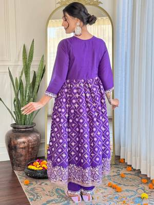 Violet chanderi silk heavy thread embroidery work with foil print kurta pant set 3