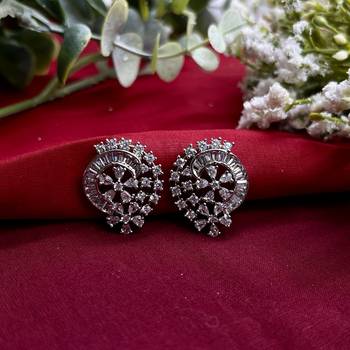 Sparkling american diamond crystal stud earrings 3