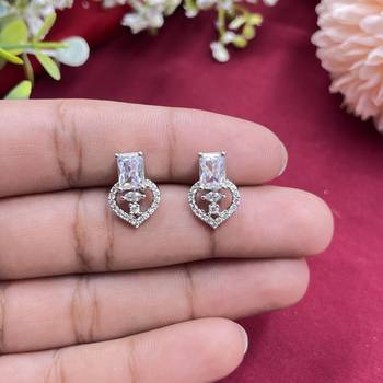 Classic cubic zirconia stud earrings 1