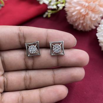 Princess cut ad stud earrings for women with pushback clasp 1