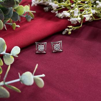 Princess cut ad stud earrings for women with pushback clasp 2
