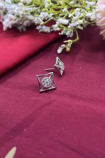 Princess cut ad stud earrings for women with pushback clasp